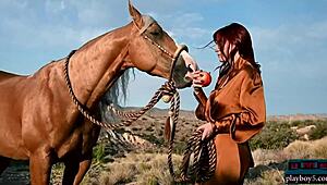 Oh wow, this all natural redhead milf babe Odette is totally loving the outdoors and stripping naked in it 😍