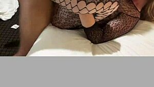 Fucking Sexymagicalwitch Enjoys A Relaxed Evening With Close Friends