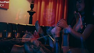 Hey, you're totally trapped with this tickling mistress dominating every inch of your bound body in close-up femdom action 😈🔒