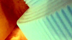 I just love the feel of talcum powder all over my curvy body, making everything so sensual and wet.