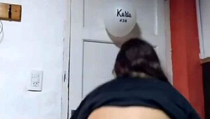 Watch this Argentinian culona deliver an amazing twerk performance!