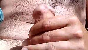 Have you ever explored the beauty of the outdoors? It's so refreshing to connect with nature in a peaceful setting.