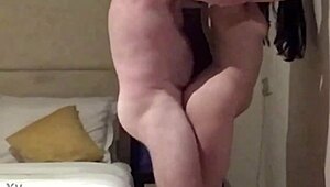 Neformalna zgodba o divji ruski kurbi 18+, ki se razvaja