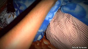 Undrar du hur söt indisk hustru böjer sig bakifrån för kåt rakad fitta action?