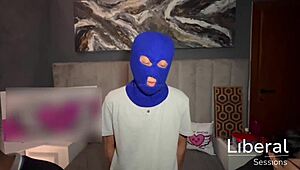 Sexig sjuksköterska botar 3 patienter med blowjobs och quickie knull 😏🍑💦