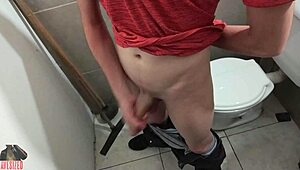 Trying Out New Camera Angle For Skinny Guy Masturbation With Huge Cock