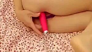 Моята булка-латинка милф отсоса и я чукнах дори в задника