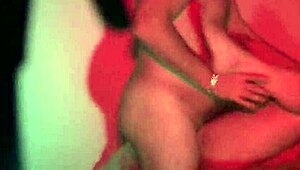 Isa spreads her legs wide for her friend in this cuckold swinger group with old housewife kissing