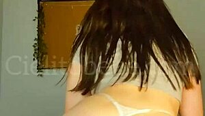 I dance in white microthong spreading my ass wide open in this Argentinian trailer