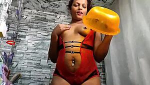 Sheron Dildo Fun With Saliva And Golden Bath In Wet Shaved Pussy Action