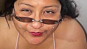 Kitty Craves a Mouthful of Cum in Her Bikini