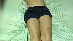 hey, for foot lovers i let him cum all over my feet...