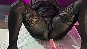 ebony amateur slut with big pussy gets fucked hard by machine to intense orgasm