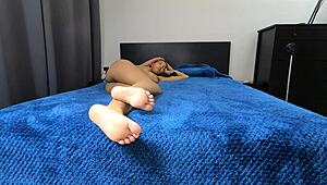 Dayanara Blue delivers her main oral presentation in the first segment with focus