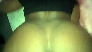 Miluje svoj ružen viac ako mňa, to je sranda lol