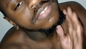 ねえ、まだ蝶の眼鏡とジャケットがないからスローモーションのロールプレイを続けているよ