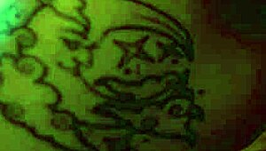 Эй, эти горячие девчонки обожают фут-фетиш и сидеть на лице друг дружки