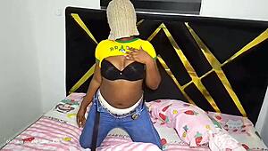 Horny Curvy Ebony Girl Masturbating Her Big Ass And Having Fun
