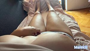 Hey, check out this pov fingering that leads to a real orgasm with maiskii - it's so wet and intense.