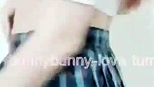 야 이 아시안 버니 걸레들이 가슴 피어싱 하면서 타이완 분위기로 야하게 춤춰 😘