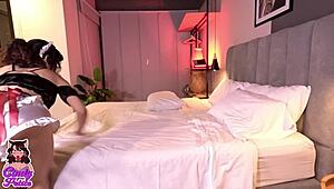 maid offers extra services to earn the highest rating on her job