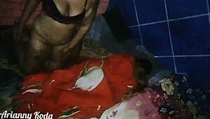 Fudendo com Leo Ogro ao lado da minha tia
