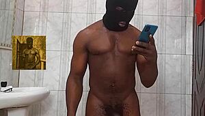 Pornashubby masturbates solo in bathroom after rounds with sugar mummy!