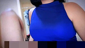 아시안 여자가 트랜스 친구와 블로우잡과 섹스