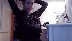 I love burping while doing my makeup in this casual moment.