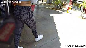 hey, is that big tit bridgette b the hot pornstar cruising on calle ocho?