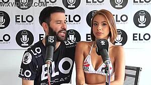 la hermosa modelo aisha cuenta como le gusta follar en una entrevista sucia con charla sucia