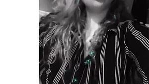 Teljesen megduglak a rendőrt, imádom az egyenruha, tudod?