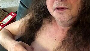 i uh got this hello movie thing for xvideos with gregory lewis actin and talkin over some background tunes