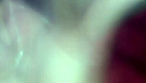 トゥルカのチカがこんなに潮吹きまくってるなんて信じられない