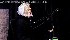 Morena with Beautiful Tits Out Exhibiting Says She's Selective No Anal Sex and Sits on Gordinho