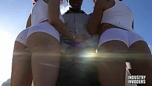 Boquetes de luxo com vadia bundona fode garganta profunda facial gozada