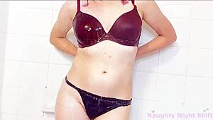 I Finger My Wet Pussy