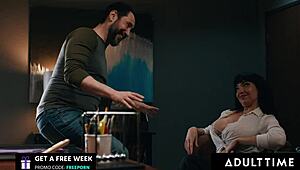 มิลฟ์เงี่ยนลิตเติ้ล พัคโดนสอดหมัดเย็ดเดือดโต๊ะผู้อำนวยการเลวๆ