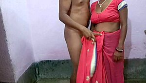 I secretly fucked my curvy neighbor as she fingered her wet pussy naked, then gave her anal creampie