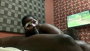 Girlfriend Gives Blowjob Before Riding Tanned Boyfriend's Cock With Her Big Ass