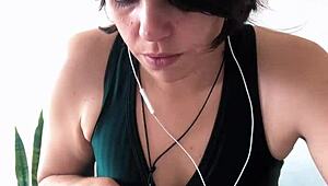 Lerne Deutsch mit mir, süße kurvige europäische MILF teilt SFW-Tipps und Spaß