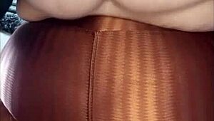 Watch This Horny Novinha Masturbate Wildly! She Rips Her Pants From Intense Lust After Gym Workout