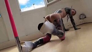 Anuskatzz showcases her athletic moves in an exotic pole dance compilation with fitness elements