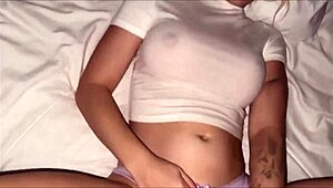 hey, okay rub my shaved pussy but no penetration... ends up with a shaking orgasm emoji 😩💦