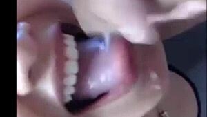 Cumshot to my gf! 😈