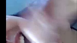 Cumshot to my gf! 😈