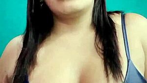 My girlfriend's in her college room masturbating hard until she hits that eye-rolling orgasm 😜