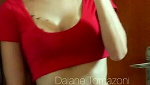 putariasinhas showcases a cute brazilian girlfriend in fishnets with her roommate.