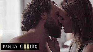 Стъпдъщерята яде мръсно чукане от стъптаткото със сперма на путката