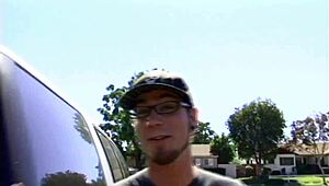 Kira Silver thought the guy who helped with her broken car was just an ordinary person